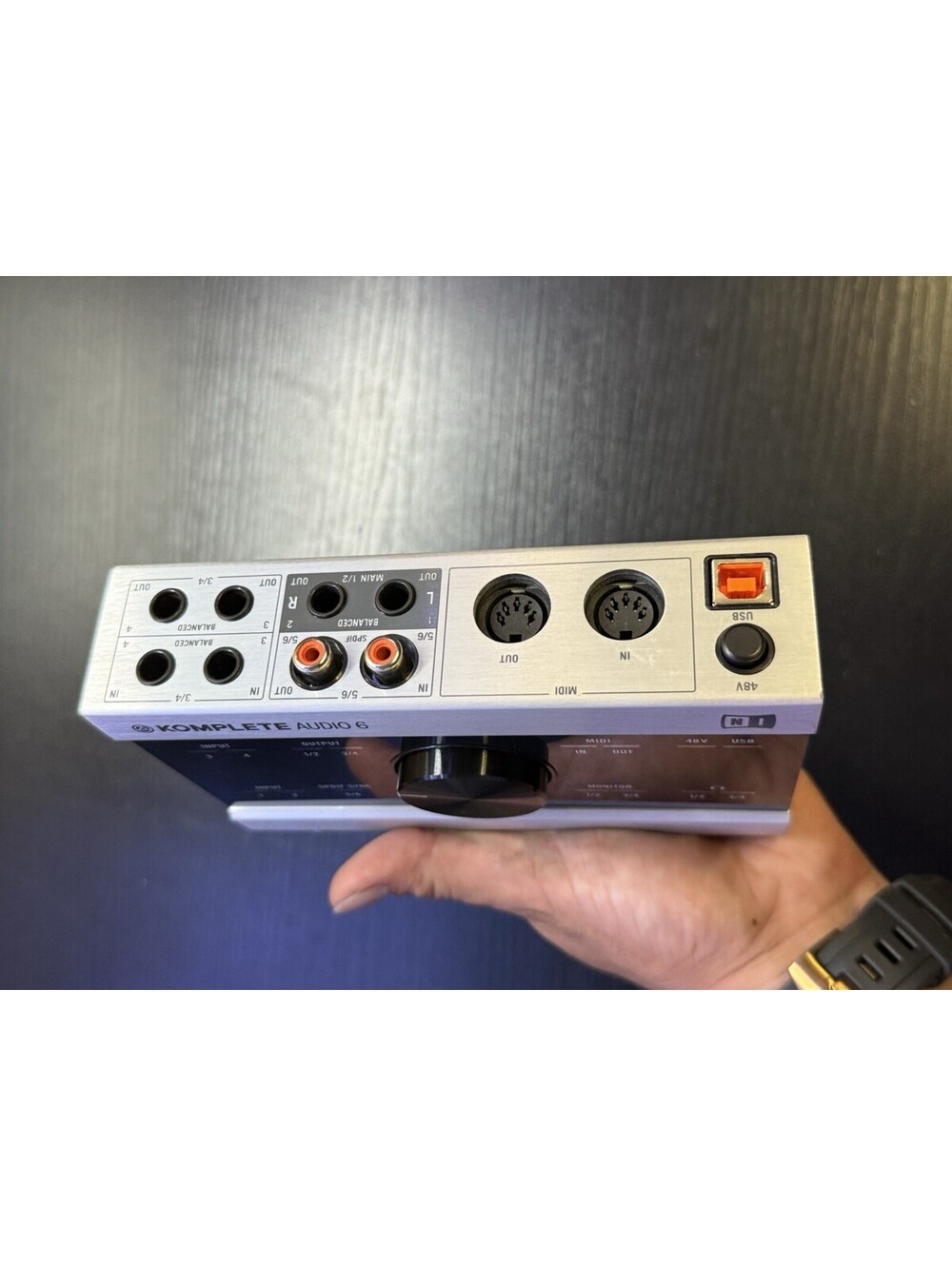 Native Instruments Komplete Audio 6 USB Audio Interface 6-Channel Silver - Picture 9 of 12